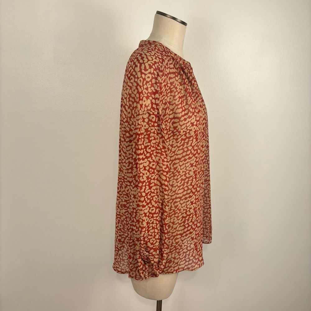 Hayden Los Angeles Size large Women's Blouse Sheer Animal Print Top - Picture 3 of 9